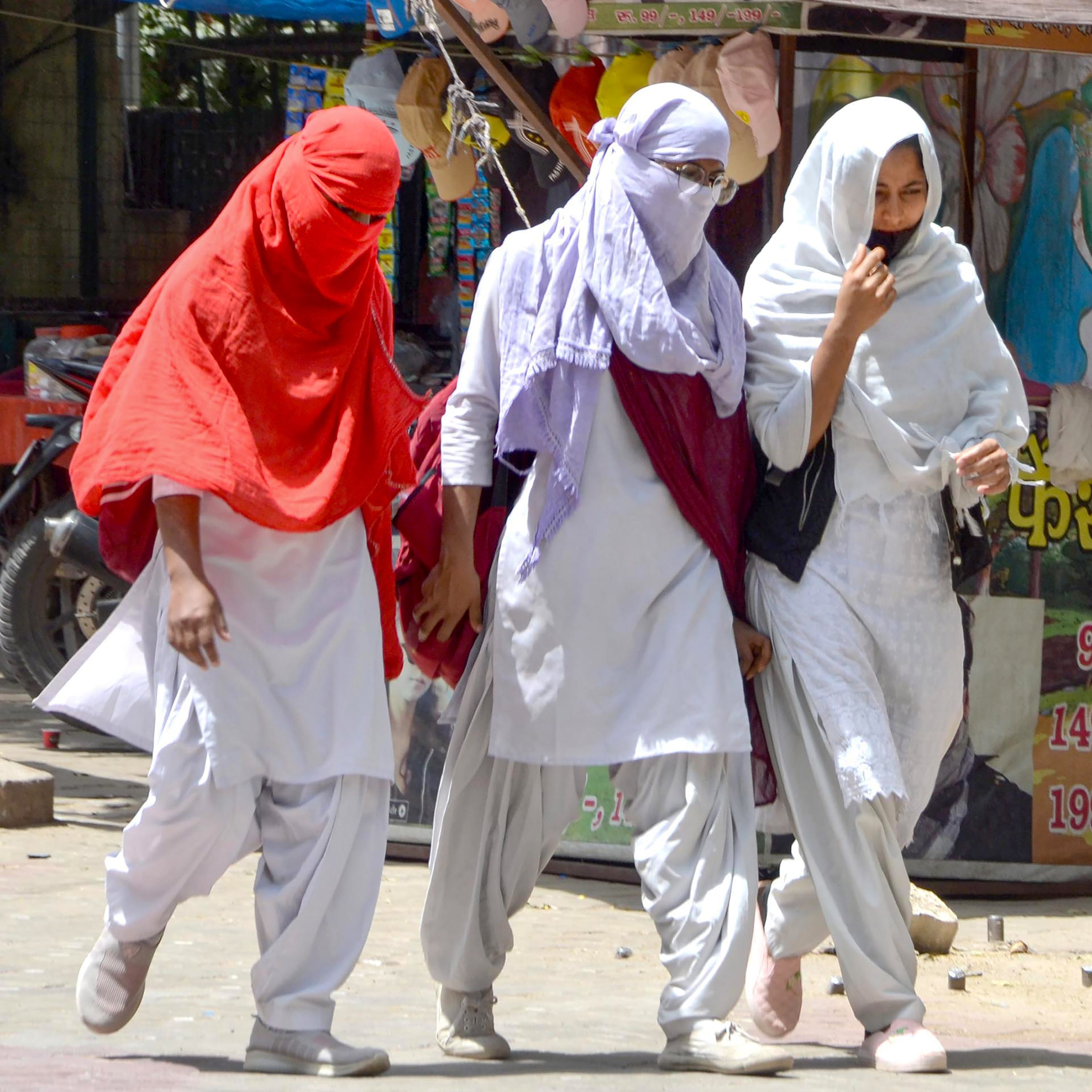 Weather: Hot summer day