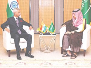 Foreign Minister Jaishankar reached Riyadh, met foreign ministers of Gulf countries विदेश मंत्री जयशंकर रियाद पहुंचे, खाड़ी देशों के विदेश मंत्रियों से मुलाकात