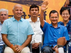 BJP called Delhi CM Arvind Kejriwal's resignation announcement a 'PR stunt', opposition parties praised it दिल्ली CM अरविंद केजरीवाल के इस्तीफा देने की ऐलान को भाजपा ने बताया ‘पीआर हथकंडा’, विपक्षी दलों ने की सराहना