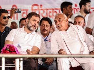 'Like a tsunami, money keeps coming into Gautam Adani's bank account', Rahul Gandhi criticizes 'pro-industrialist' policies ‘जैसे सुनामी आती है, वैसे ही गौतम अदाणी के बैंक खाते में पैसे आते रहते हैं’, राहुल गांधी ने की ‘उद्योगपति समर्थक’ नीतियों की आलोचना
