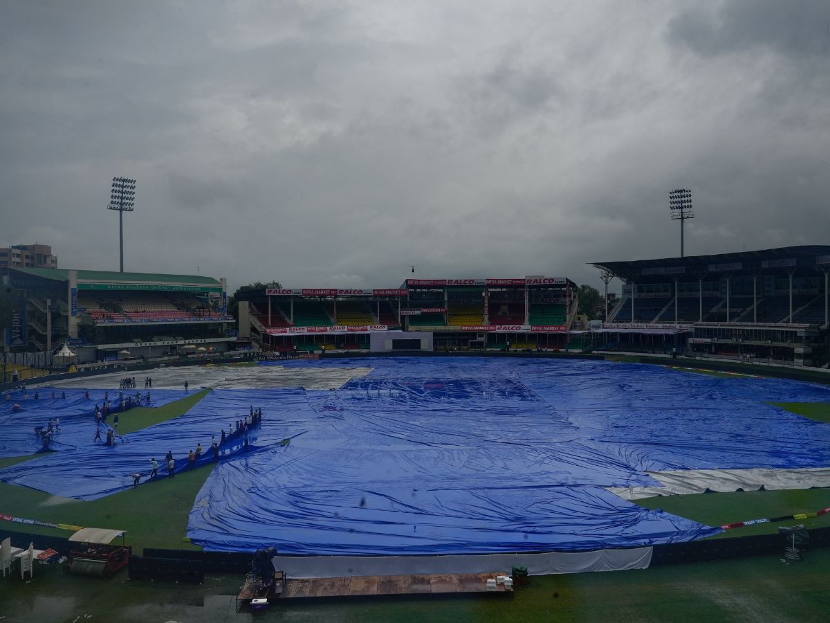 Rain disrupted the game, Bangladesh scored 107 runs for 3 wickets in 35 overs बारिश ने खेल में डाला खलल, 35 ओवर में बांग्लादेश ने बनाए 3 विकेट पर 107 रन