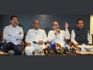 Maharashtra: All eyes are on the leader of the opposition rather than the cabinet expansion मंत्रिमंडल विस्तार से ज्यादा नेता प्रतिपक्ष पर टिकी सबकी निगाहें