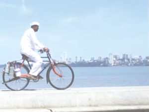 Dabbawalas of Mumbai have not yet recovered from the blow of Covid कोविड की मार से अब तक न उबरे मुंबई के डब्बावाले