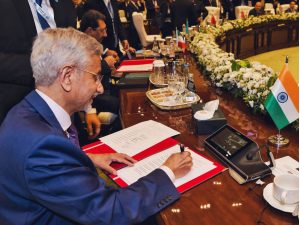 SCO Summit: Terrorism and extremism are becoming obstacles in regional cooperation, Foreign Minister Jaishankar cornered Pakistan