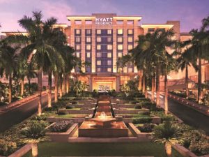 Hyatt Hotels plans to reach 100 properties in India within 5-6 years हयात का अगले पांच-छह साल में भारत में अपने होटल की संख्या 100 तक पहुंचाने का लक्ष्य