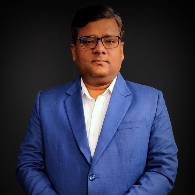 आशुतोष ओझा