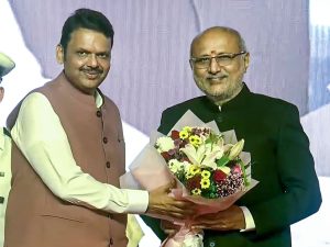 Maharashtra: Devendra Fadnavis becomes Chief Minister of Maharashtra for the third time; Fulfilling election promises is the biggest challenge देवेंद्र फडणवीस बने तीसरी बार महाराष्ट्र के मुख्यमंत्री; चुनावी वादों को पूरा करना सबसे बड़ी चुनौती
