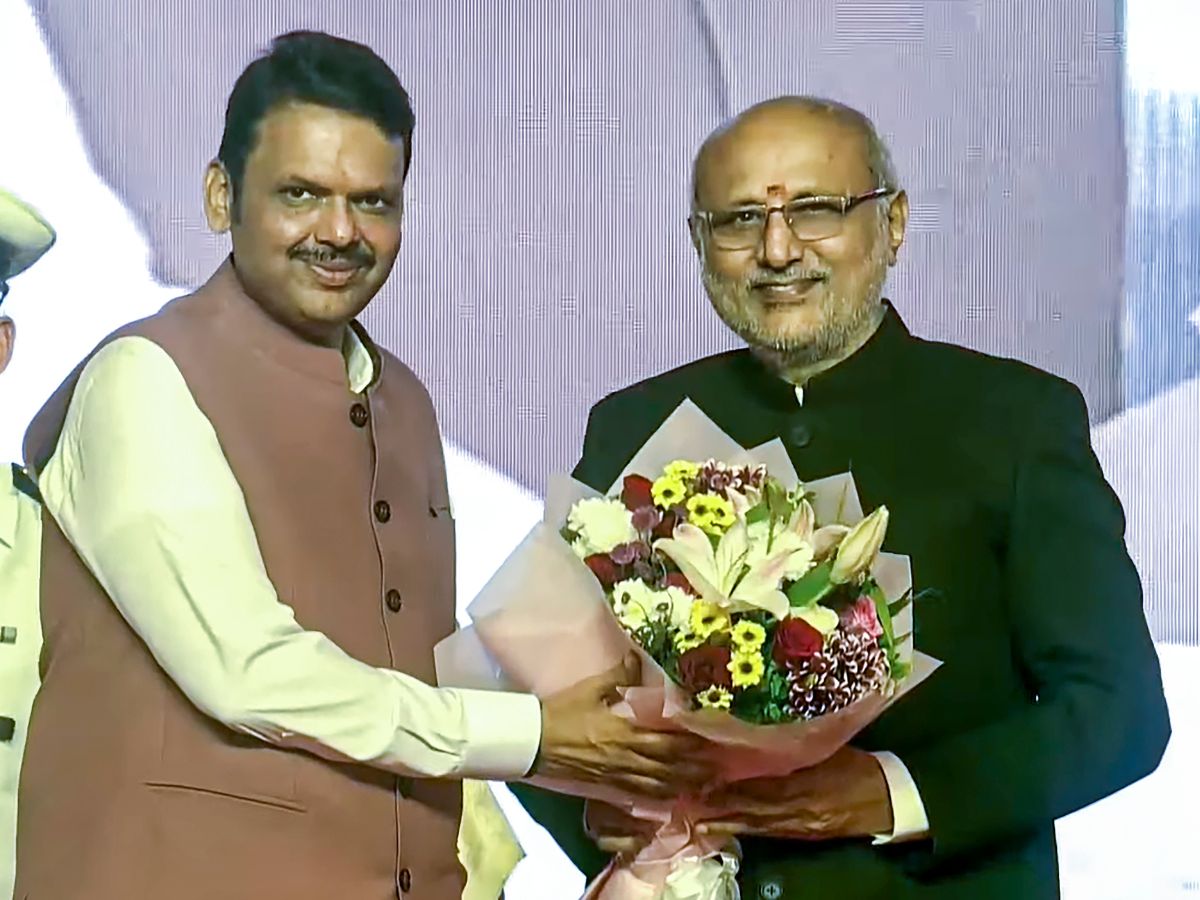 Maharashtra: Devendra Fadnavis becomes Chief Minister of Maharashtra for the third time; Fulfilling election promises is the biggest challenge देवेंद्र फडणवीस बने तीसरी बार महाराष्ट्र के मुख्यमंत्री; चुनावी वादों को पूरा करना सबसे बड़ी चुनौती