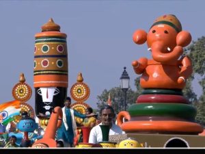 Republic Day 2025: Andhra Pradesh's tableau based on eco-friendly toys caught everyone's attention, the world is crazy about these toys with GI tag इक्रो-फैंडली खिलौनों पर आधारित आंध्र प्रदेश की झांकी ने खींचा सबका ध्यान, GI टैग वाले इन खिलौनों की दुनिया दीवानी