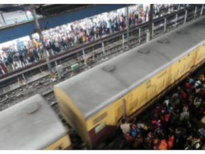 NDLS stampede: Wrong announcement of change of platform! Train delays, heavy crowd and uncontrolled situation; This is how the stampede happened at New Delhi Railway Station…