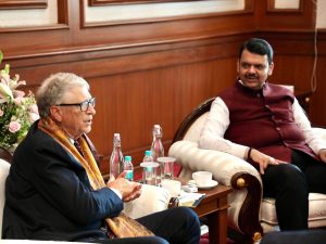 Bill gates with Maharashtra CM