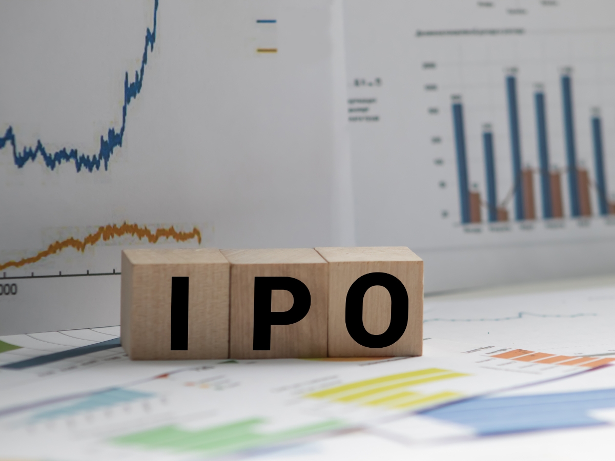 IPO