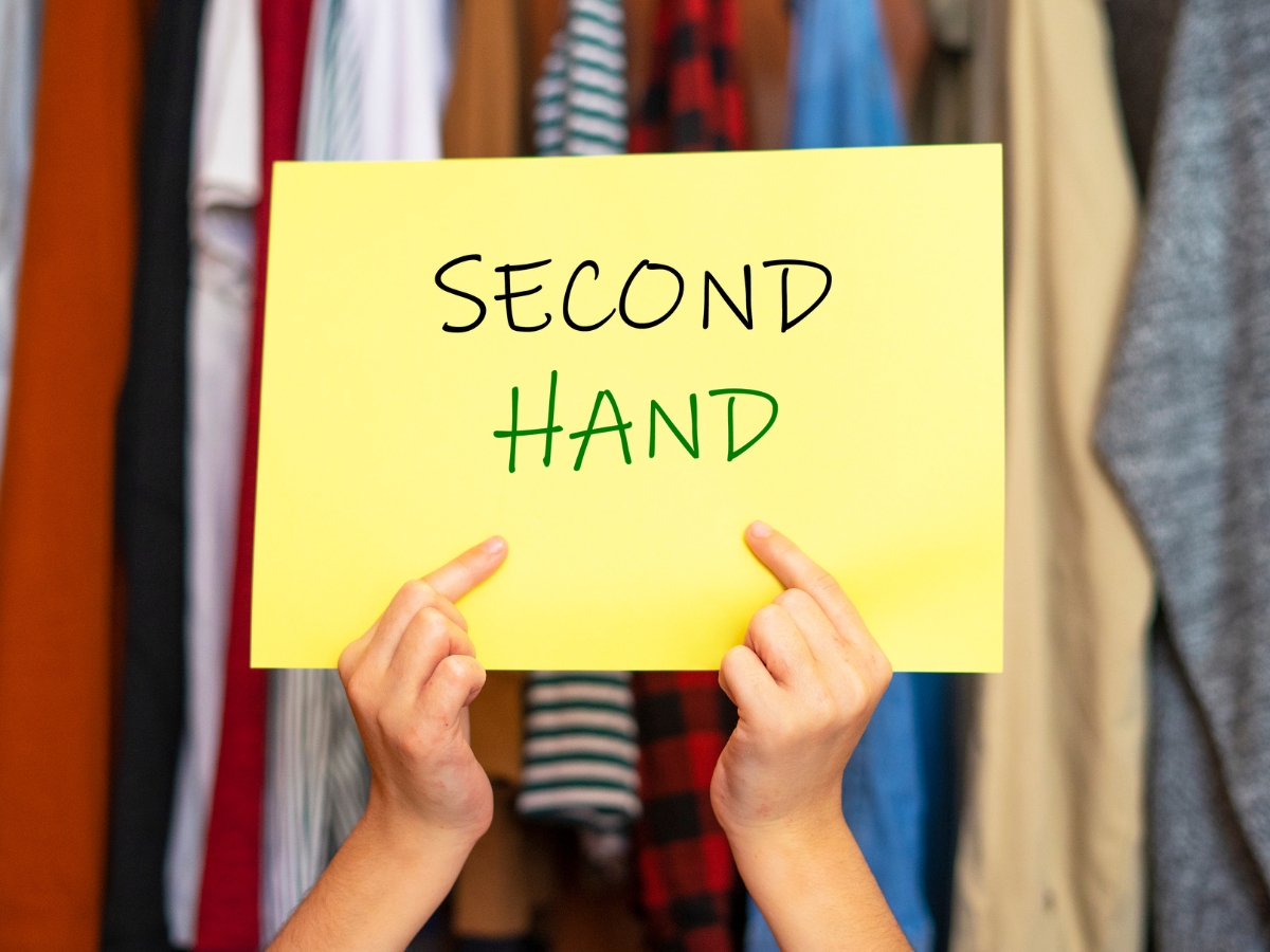 second hand