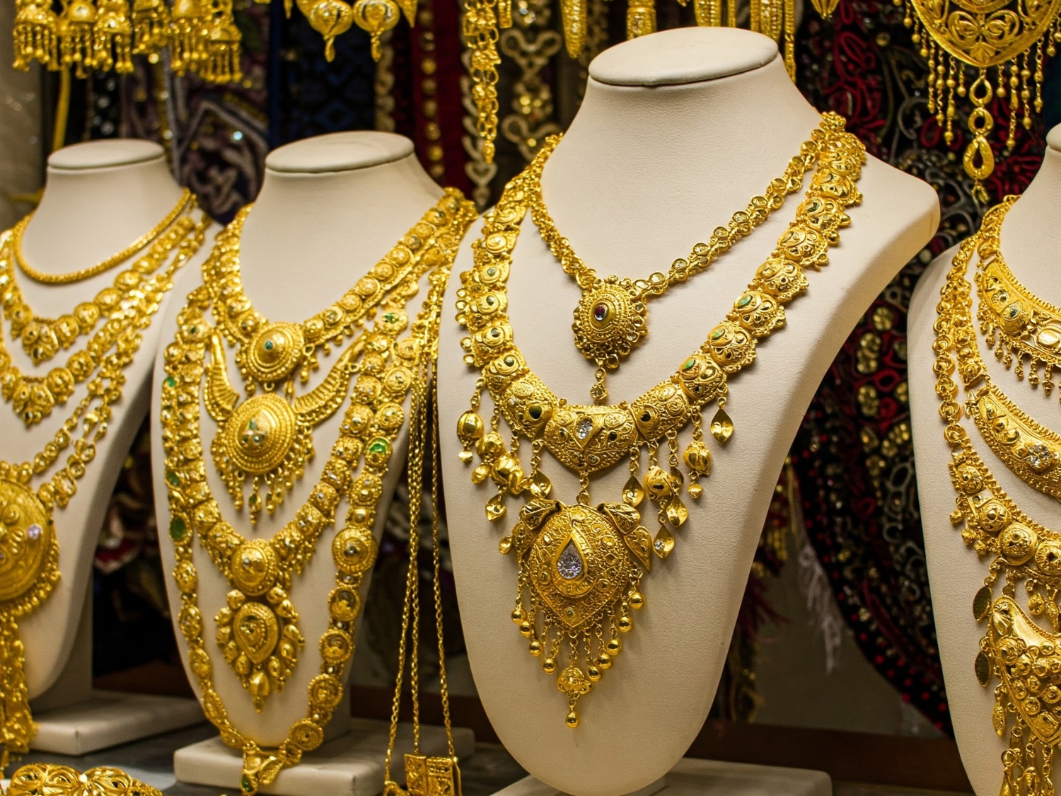 Gold and Silver Price Today