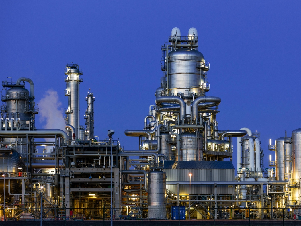 Oil Refinery
