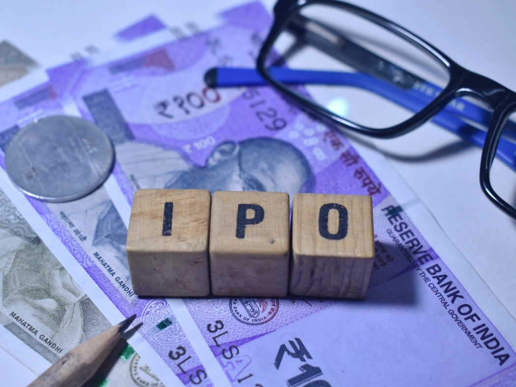 IPO