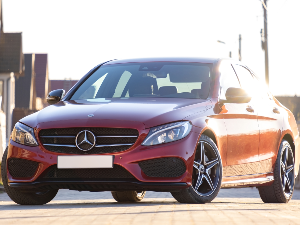 Mercedes Benz