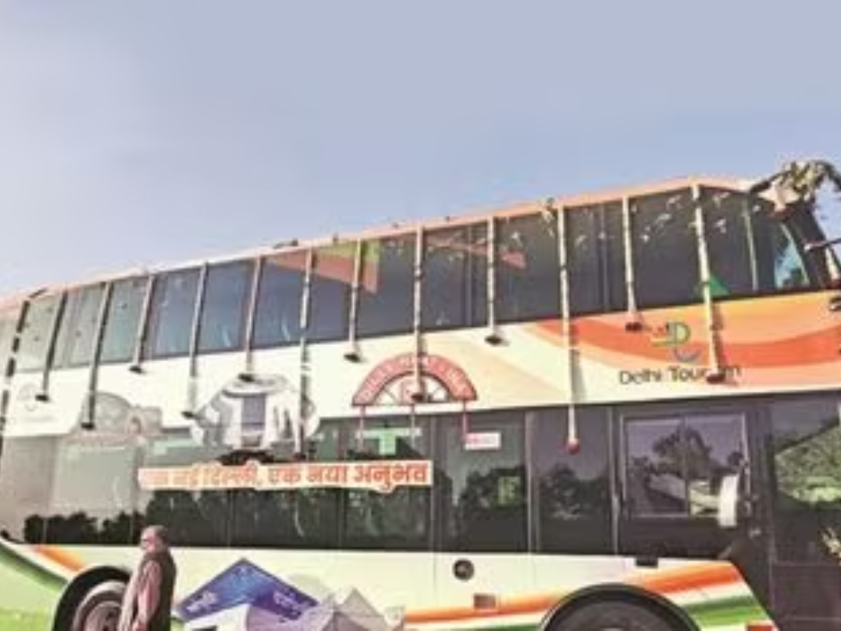 Double-decker buses set to power Delhi tourism after almost four decades