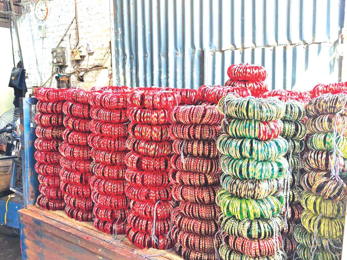 Firozabad glass industry